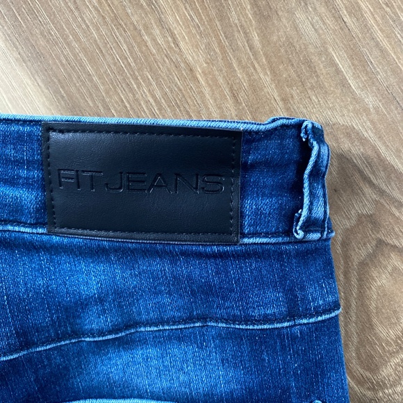 Super Ripped FITJEANS - Picture 5 of 9